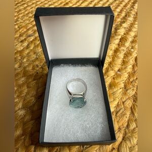 Swarovski Crystal Cocktail Ring // size 7-7.5